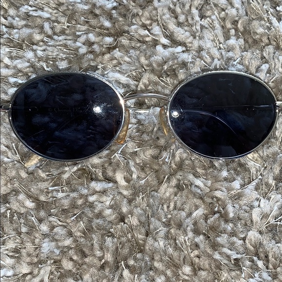 VINTAGE and RARE CHRISTIAN DIOR EDITH SUNGLASSES - Picture 6 of 8